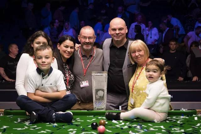 的人事更替 的人事更替