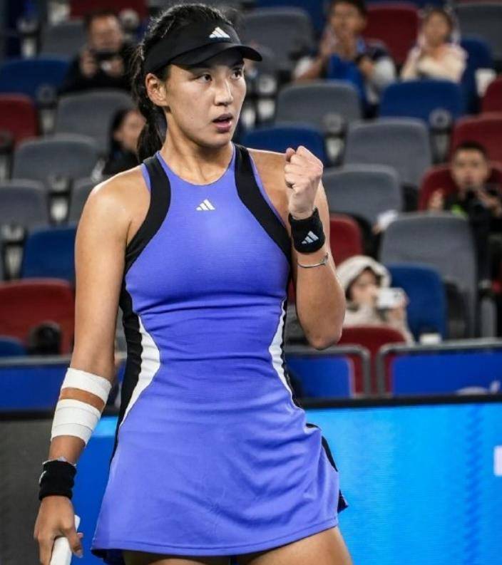 靠业绩与时 靠业绩与时