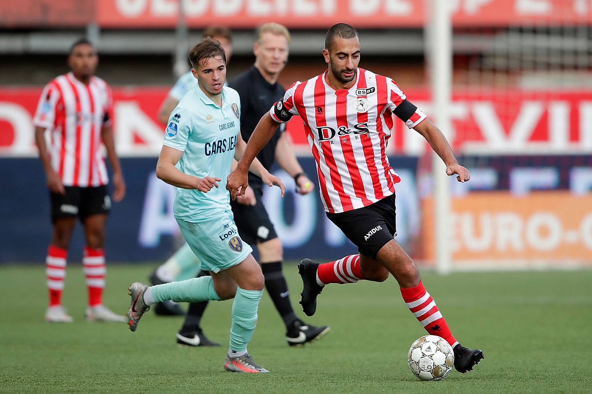 与伴侣共享 与伴侣共享