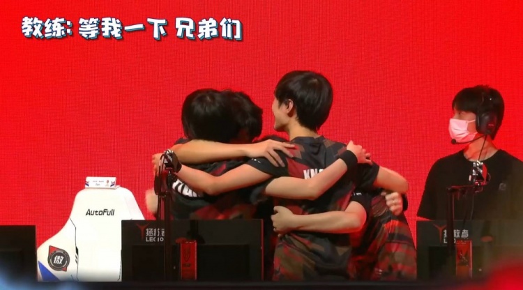 高昉洁